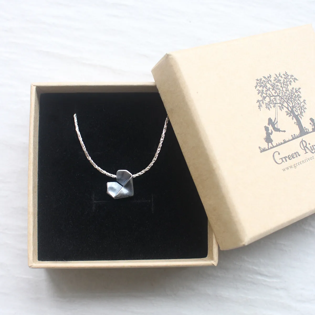 925 Black Silver Origami Heart Hand Strap (Personalised)
