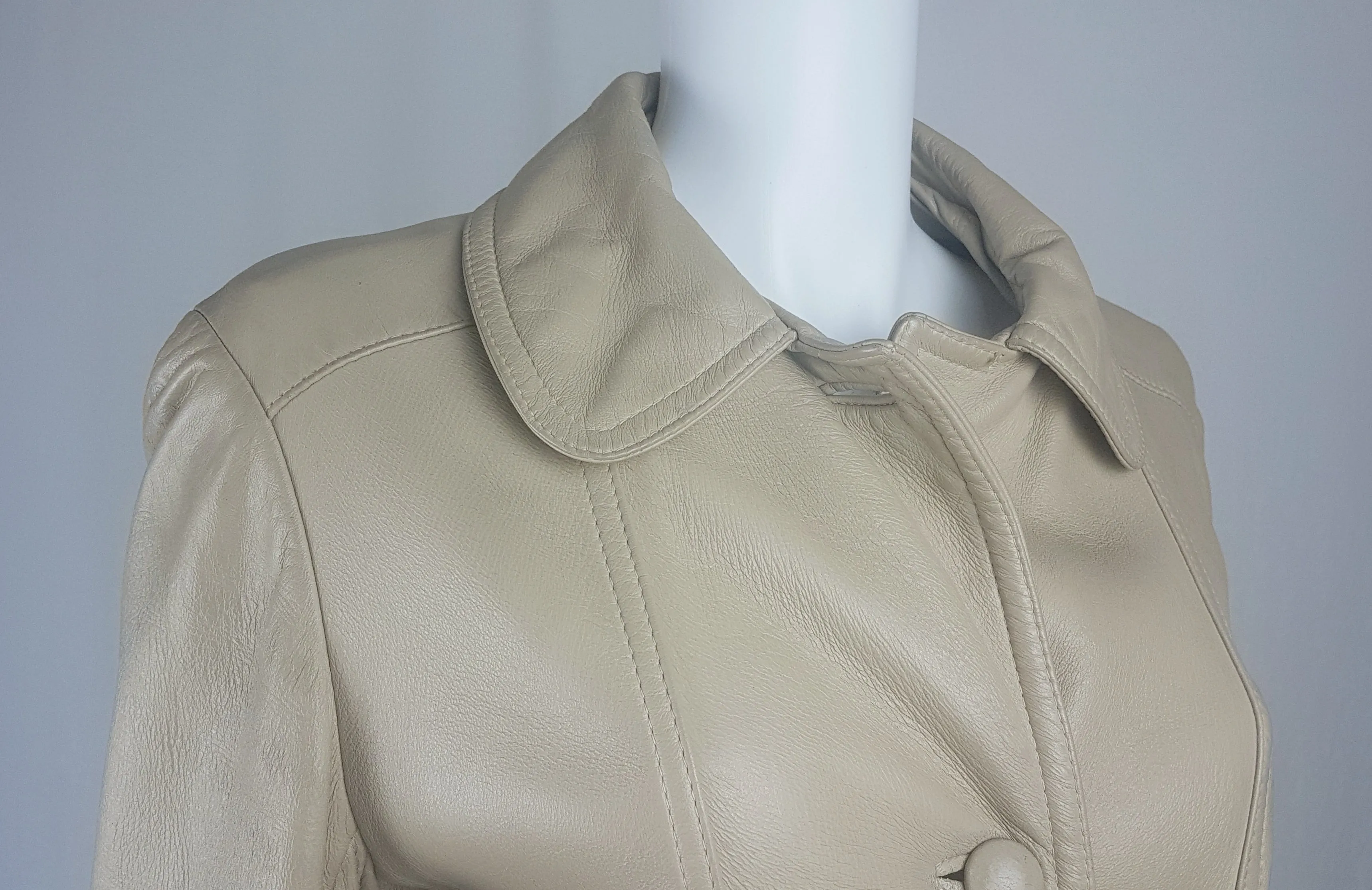 Vintage 70's | Beige/Sand Leather Belted Trench Coat